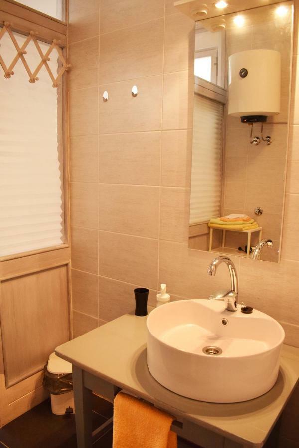 Studio Apartment Lost Огулин Экстерьер фото